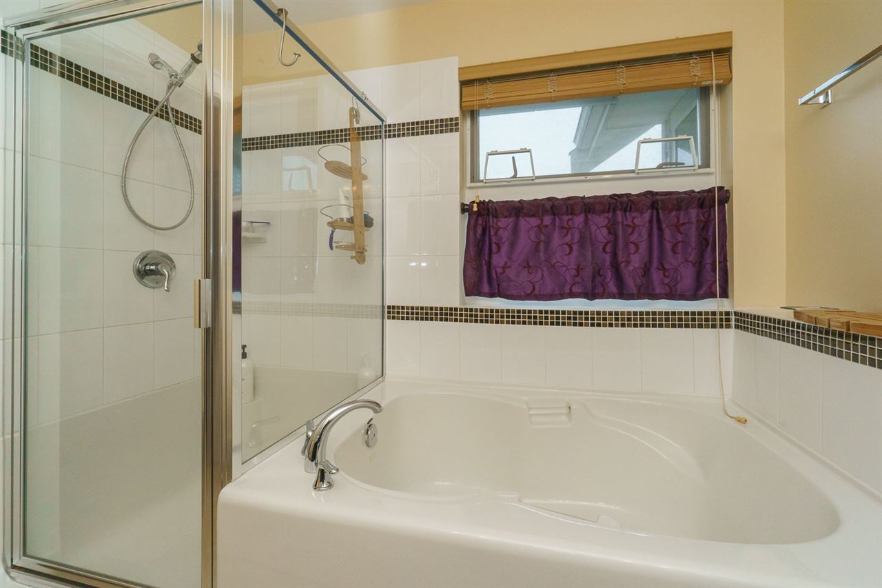 3404 DON MOORE Drive Coquitlam 2