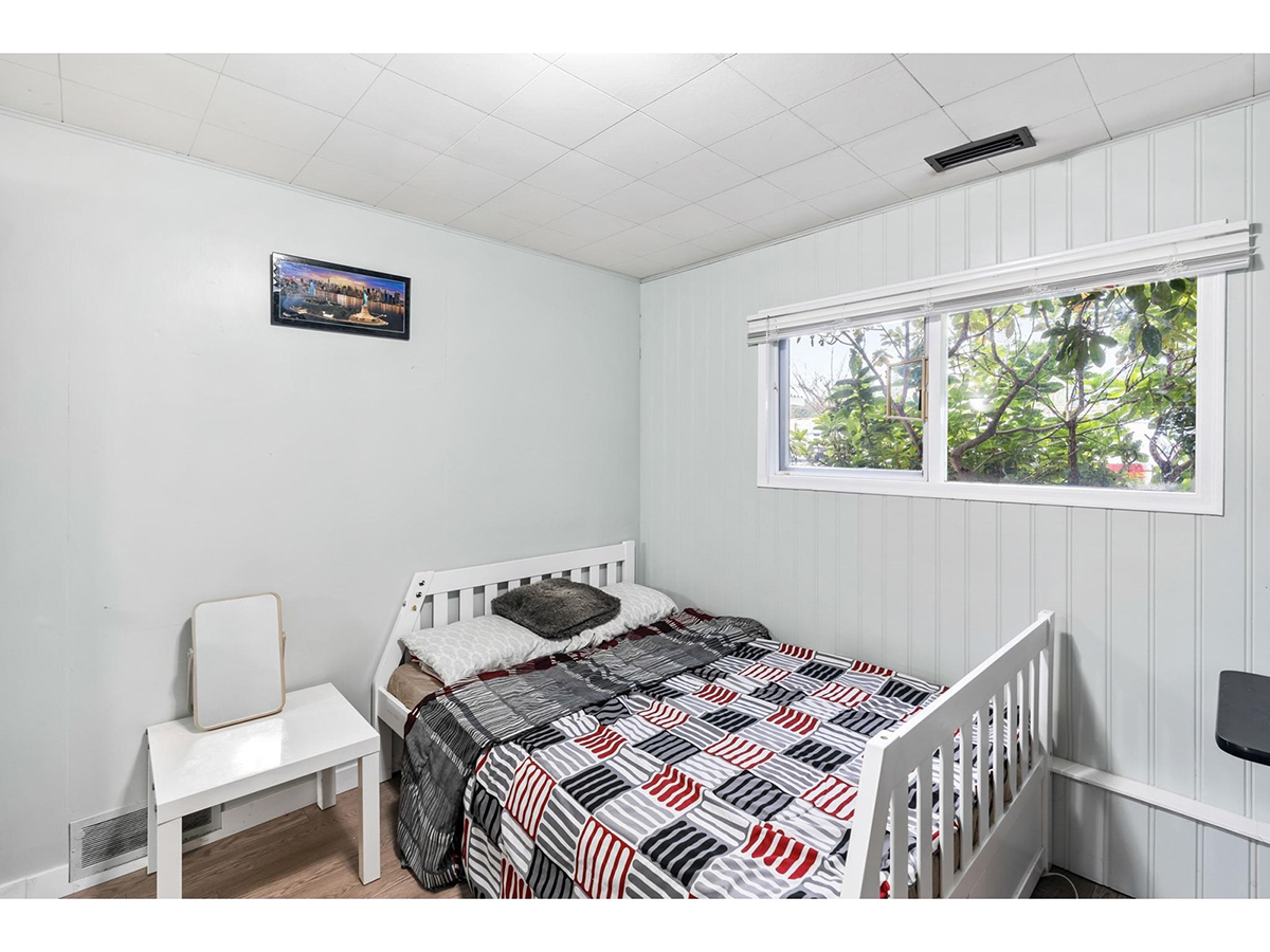 10356 145A Street, Surrey 21