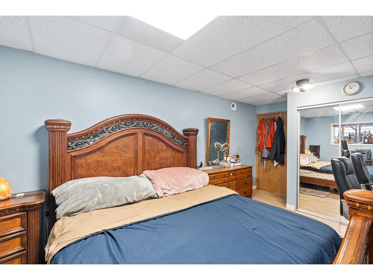 10356 145A Street, Surrey 25