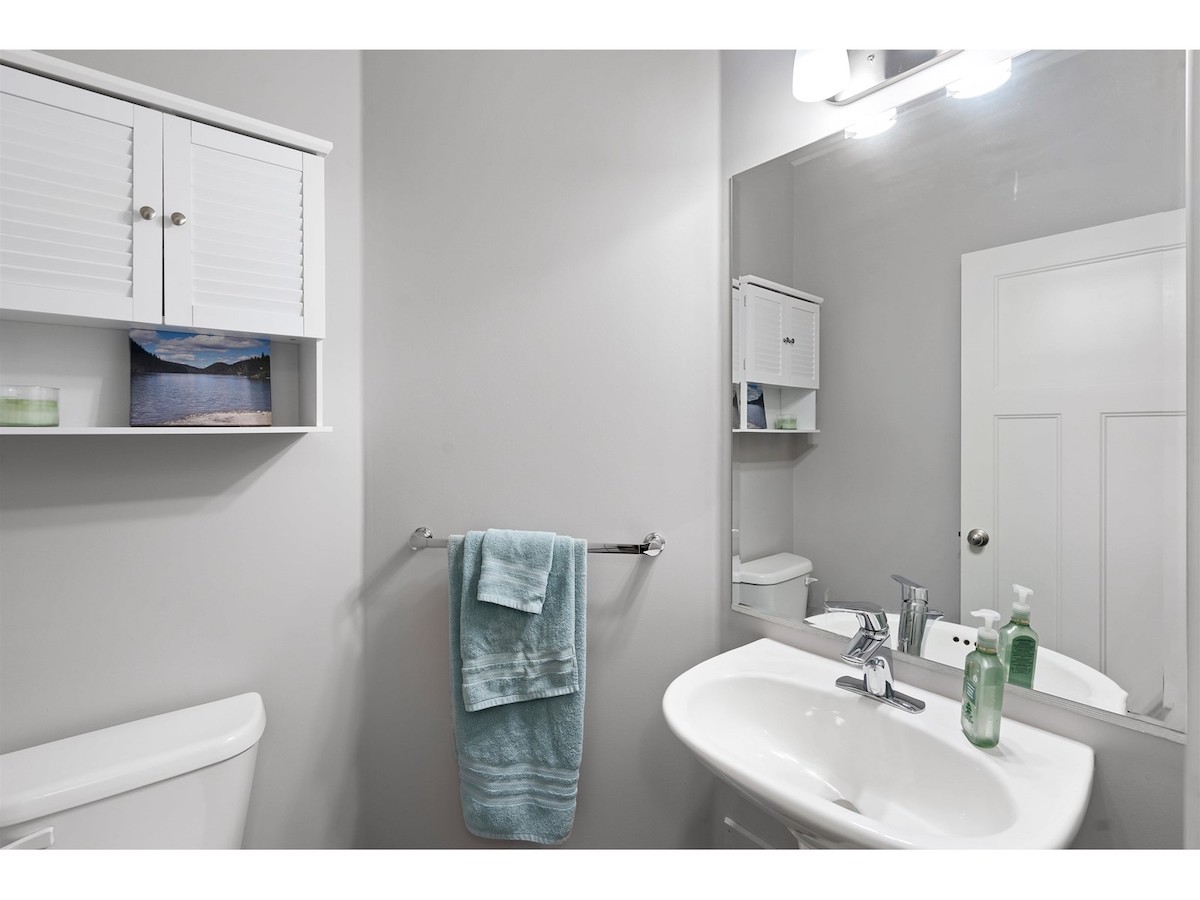 24182 102a Ave, Maple Ridge, BC 14