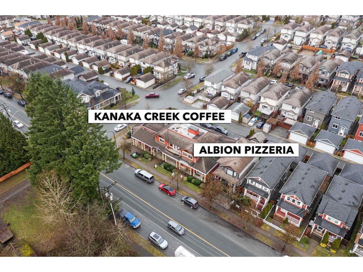 24182 102a Ave, Maple Ridge, BC 36