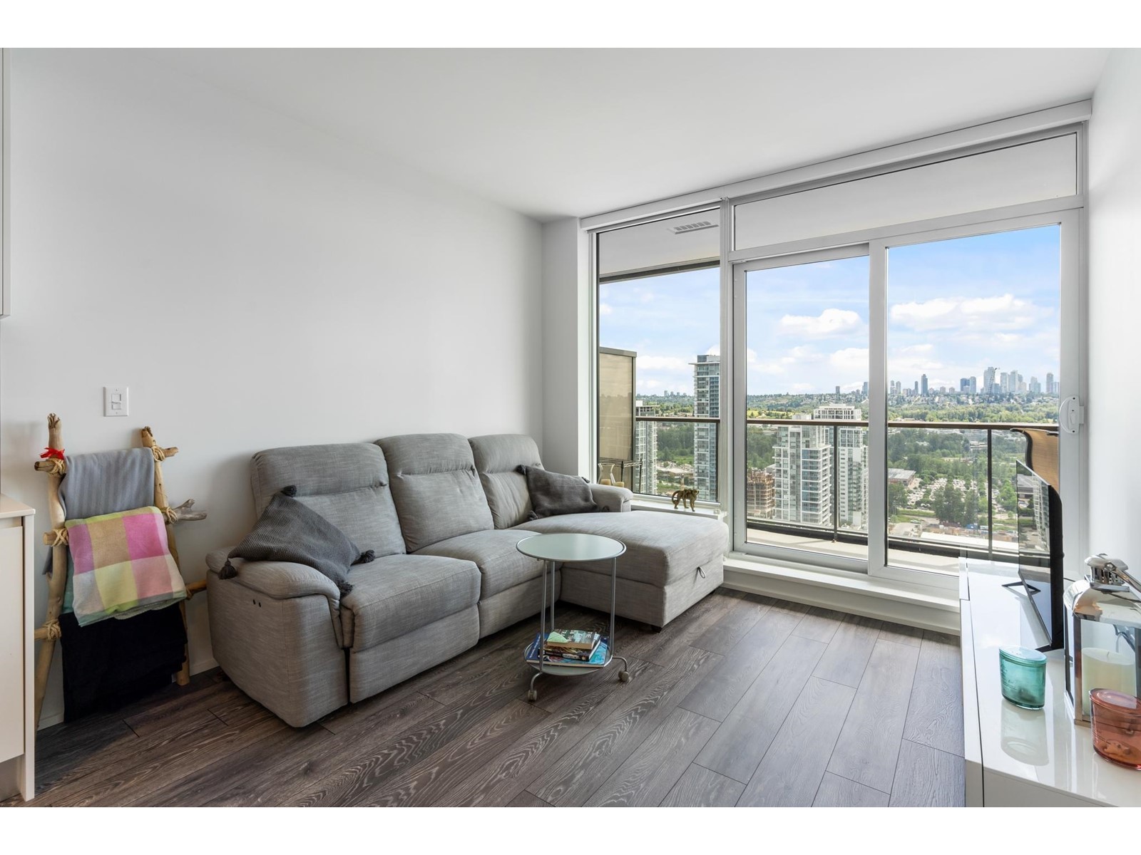 2104 1955 Alpha Way, Burnaby, BC 9