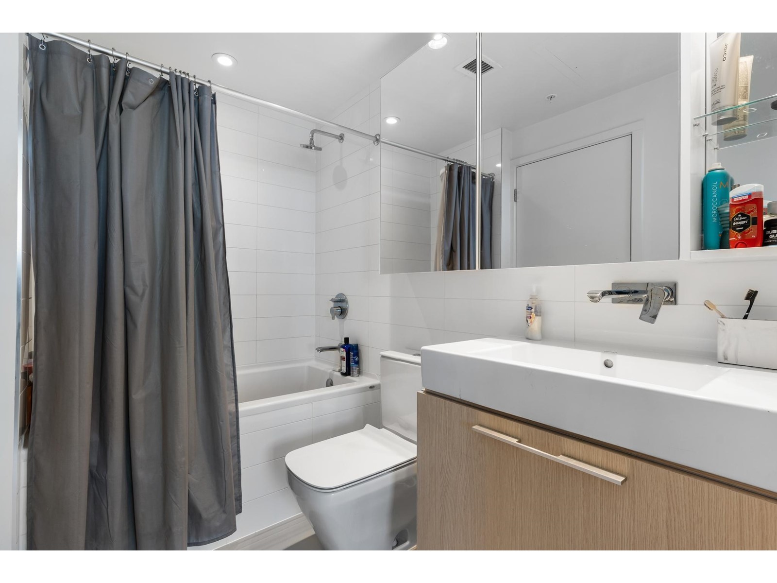 2103 1955 Alpha Way, Burnaby, BC 17