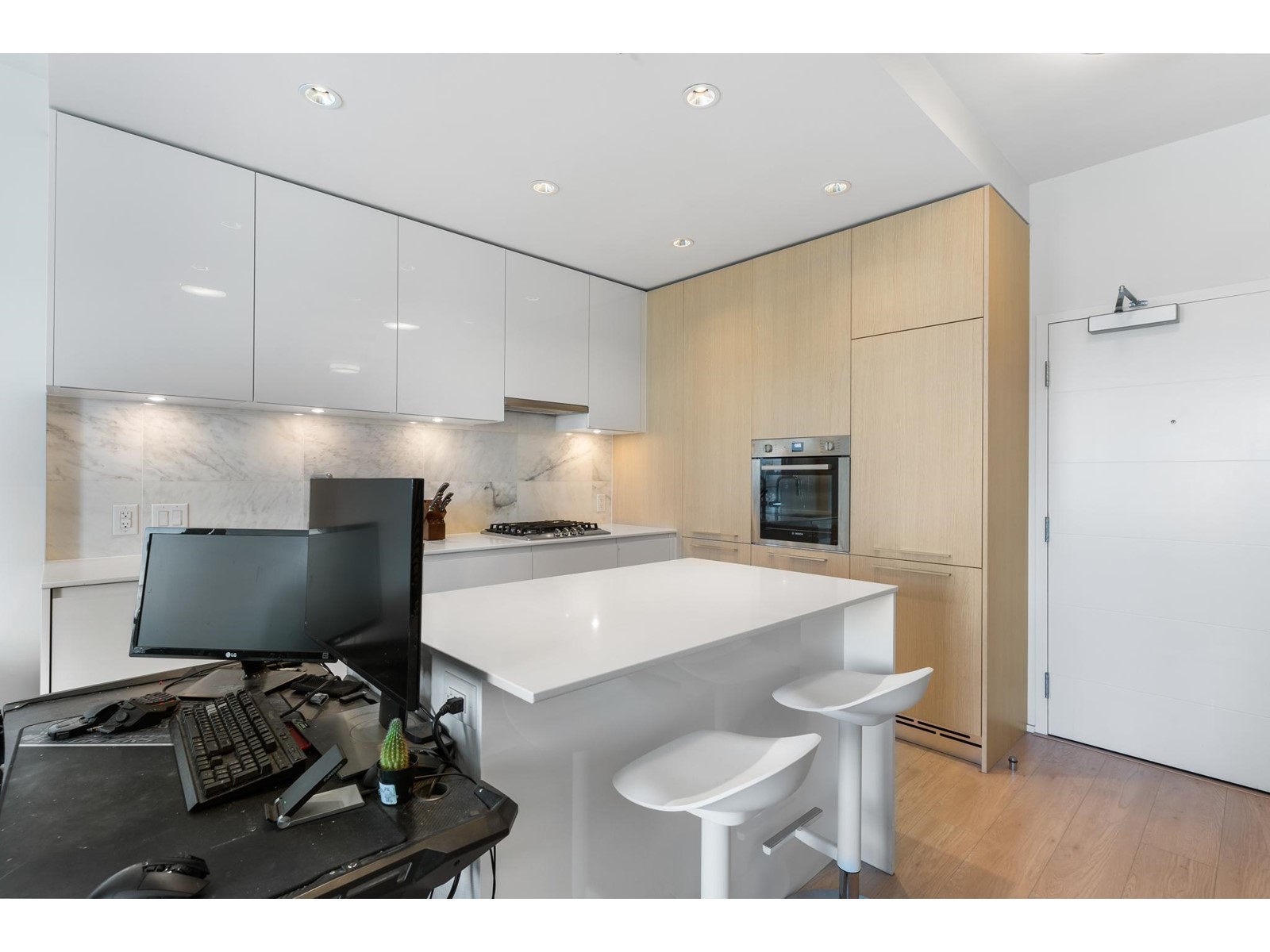 2103 1955 Alpha Way, Burnaby, BC 11