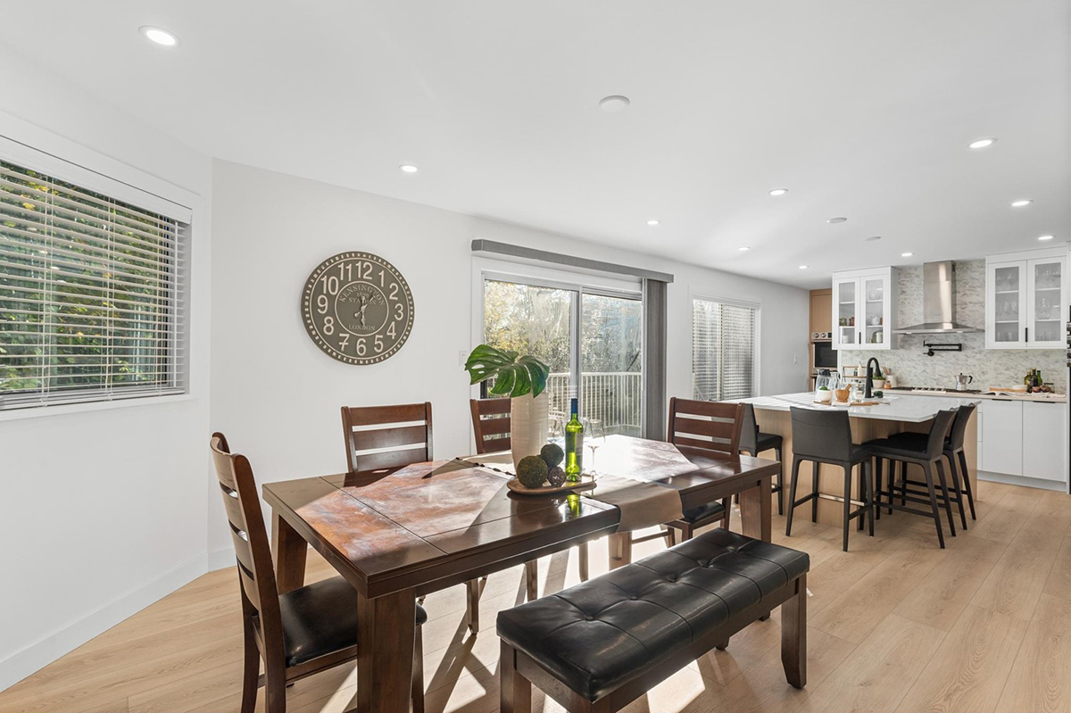 3318 Robson Drive, Coquitlam, BC 11