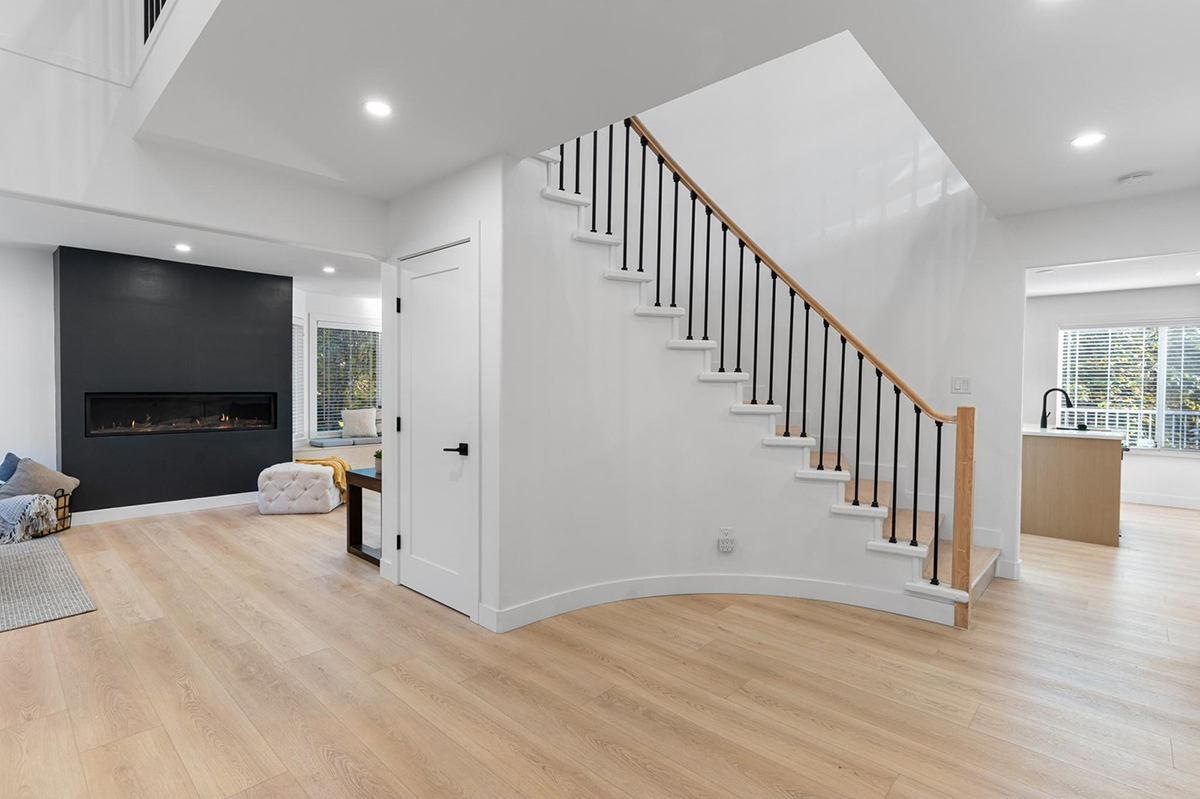 3318 Robson Drive, Coquitlam, BC 4