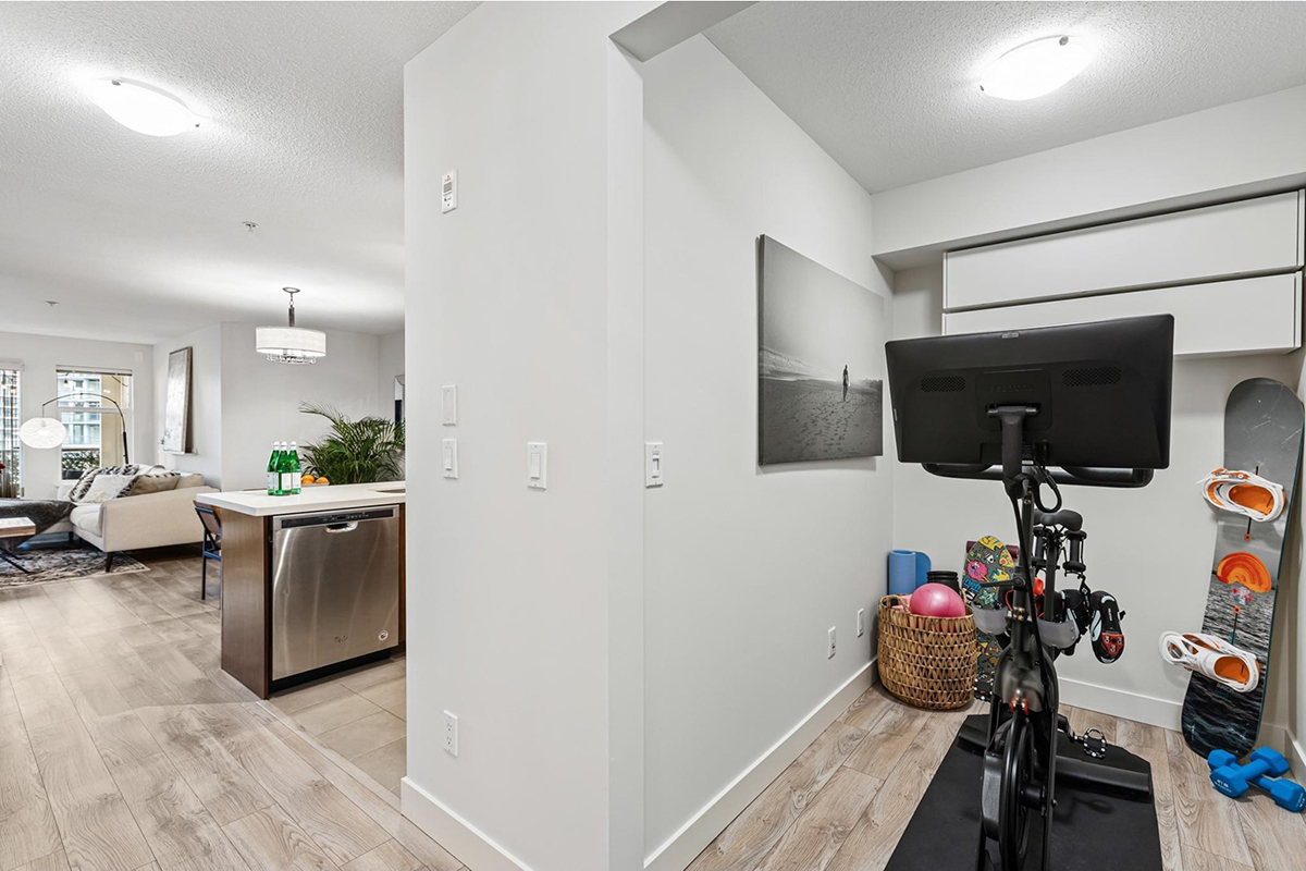 204 4868 Brentwood Drive, Burnaby 27