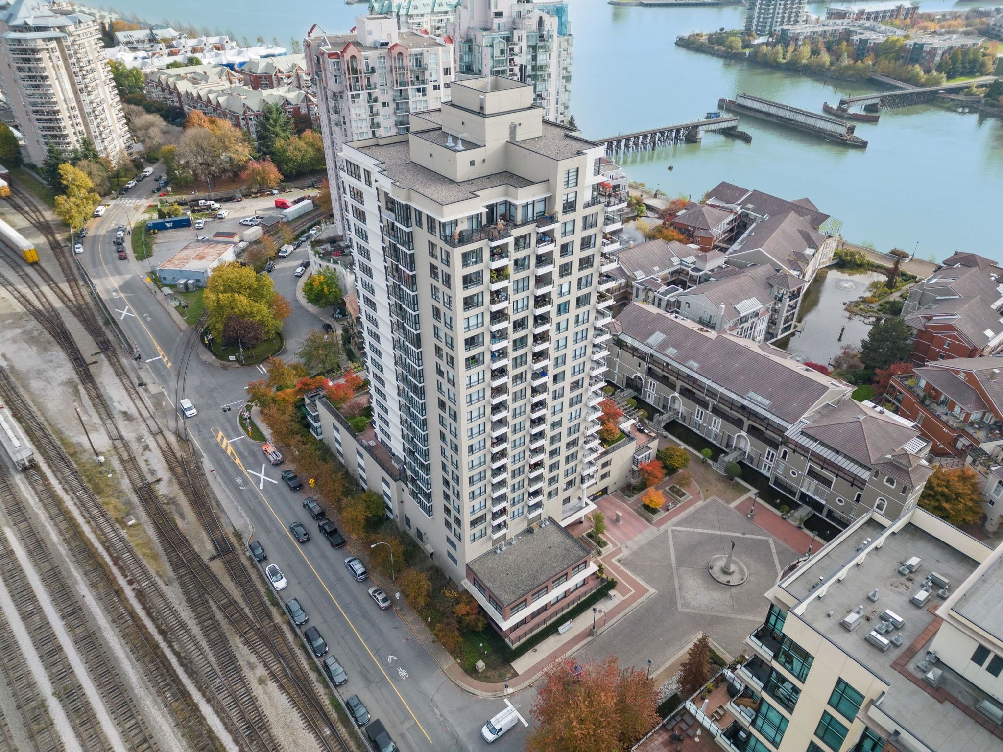 1401 1 RENAISSANCE SQUARE, NEW WESTMINSTER 26