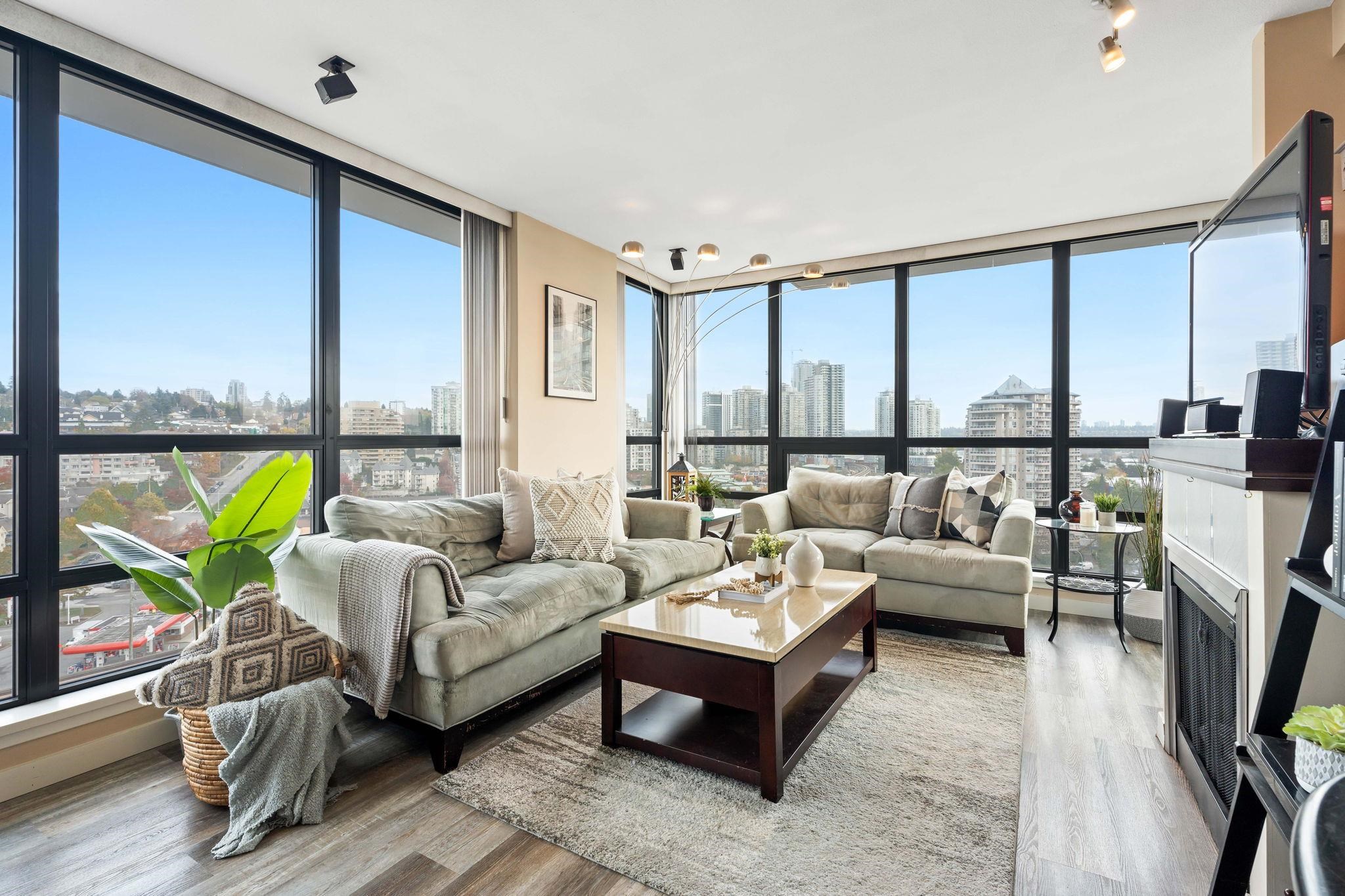 1401 1 RENAISSANCE SQUARE, NEW WESTMINSTER 4