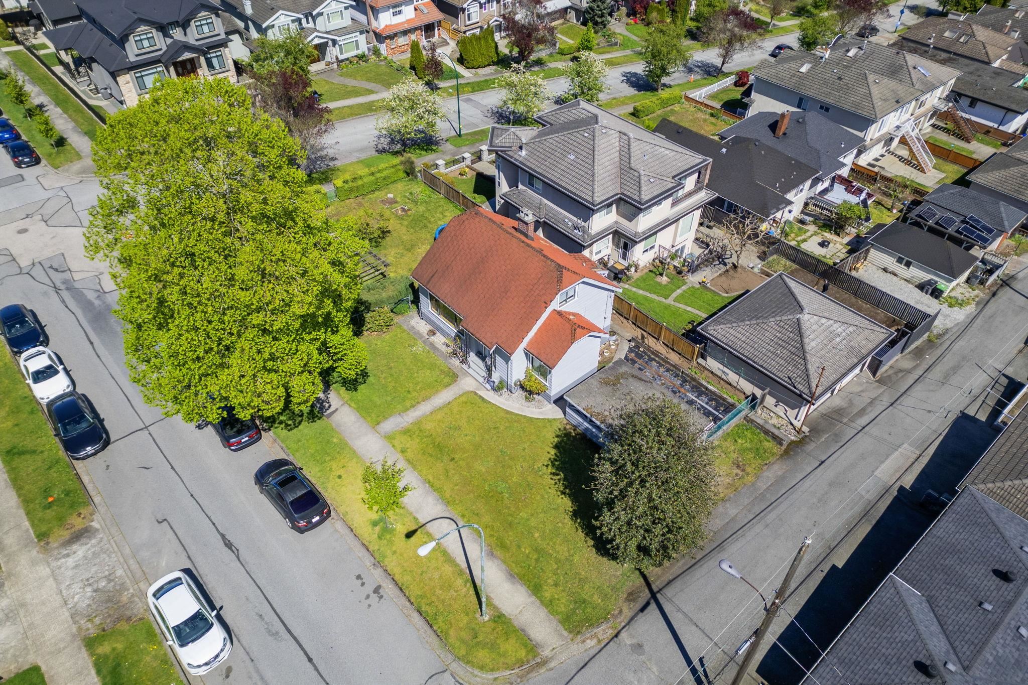 2030 NOOTKA STREET, VANCOUVER 24