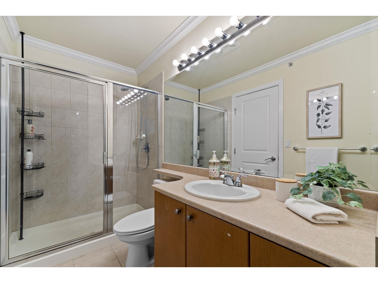 417 15380 102a Avenue, Surrey 21