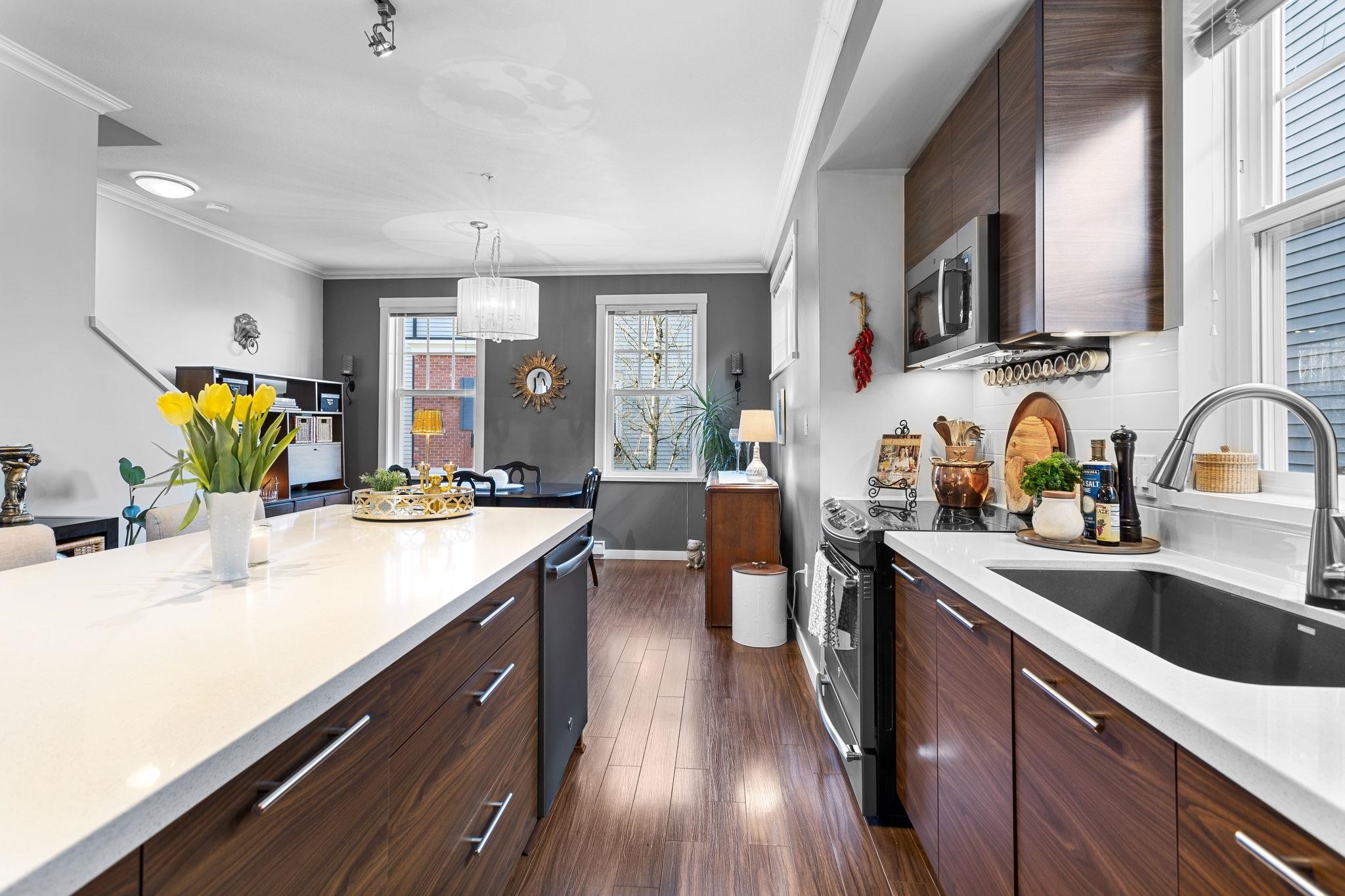 38 2495 Davies Avenue, Port Coquitlam 15