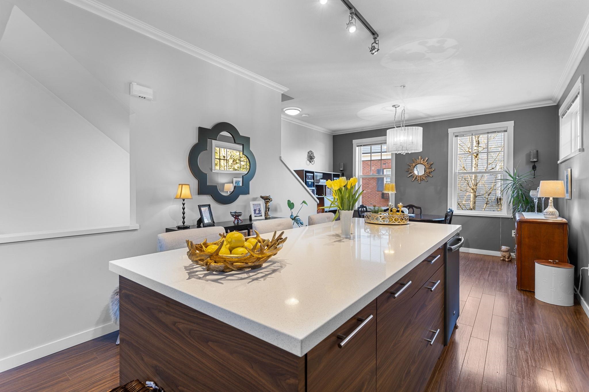 38 2495 Davies Avenue, Port Coquitlam 16